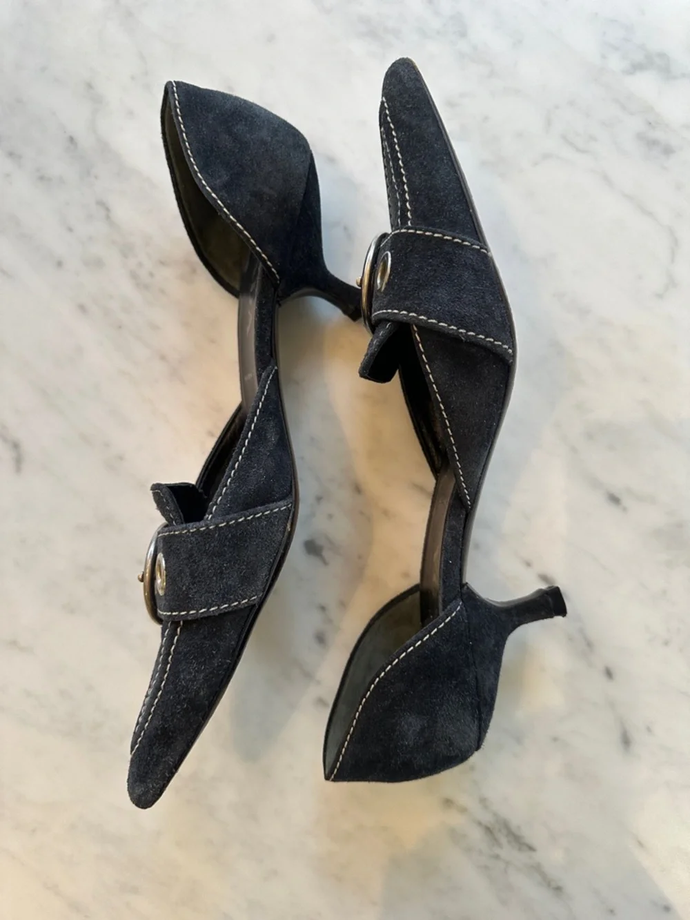 Vintage Prada Navy Suede Pointed Kitten Heels with Buckle Sz 35.5 - Picture 3 of 8